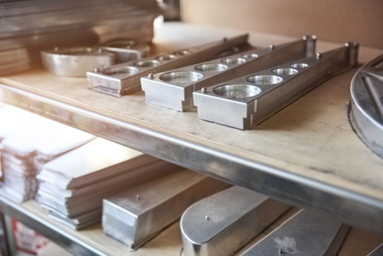 Stahlbau-stainless-steel-parts-on-shelf-2024-09-17-19-59-25-utc